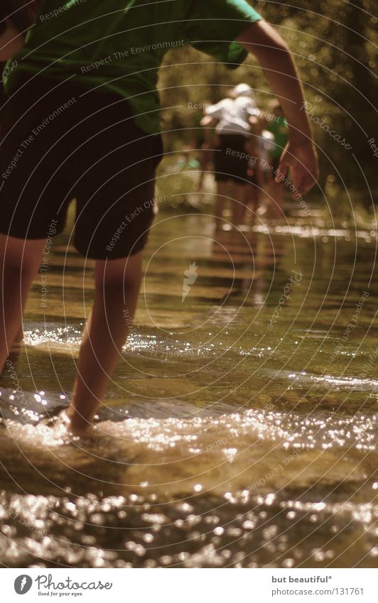 wagnis° wandern Strömung Barriere gefährlich unsicher wackelig Sommer Schifffahrt Mut Jakobsweg bedrohlich Wege & Pfade