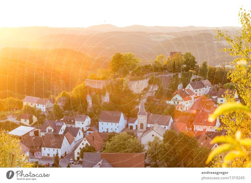 Burg, Licht, Stein Ferien & Urlaub & Reisen Tourismus Ausflug Sommerurlaub Sonne Berge u. Gebirge Natur Landschaft Horizont Sonnenaufgang Sonnenuntergang