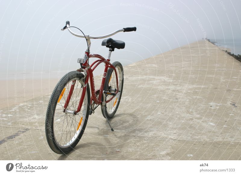 Cruiser Strand rot treten Verkehr Fahhrad Fahrrad