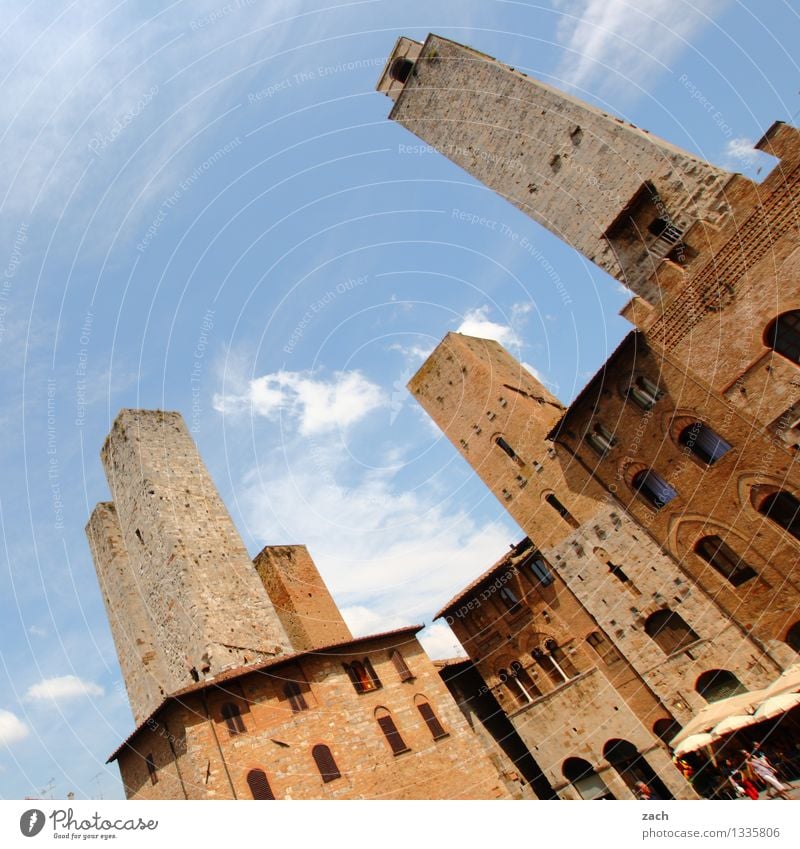 Sommerschlußverkauf der Eitelkeiten San Gimignano Italien Toskana Kleinstadt Stadtzentrum Altstadt Haus Hochhaus Religion & Glaube Kirche Dom Palast Platz Turm