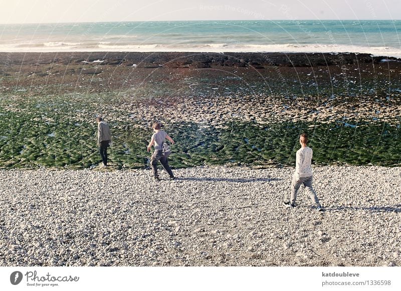 As we were pushing our way 3 Mensch Jugendkultur Umwelt Natur Wasser Felsen Küste Strand Meer Bewegung entdecken laufen lernen träumen wandern maritim Tatkraft