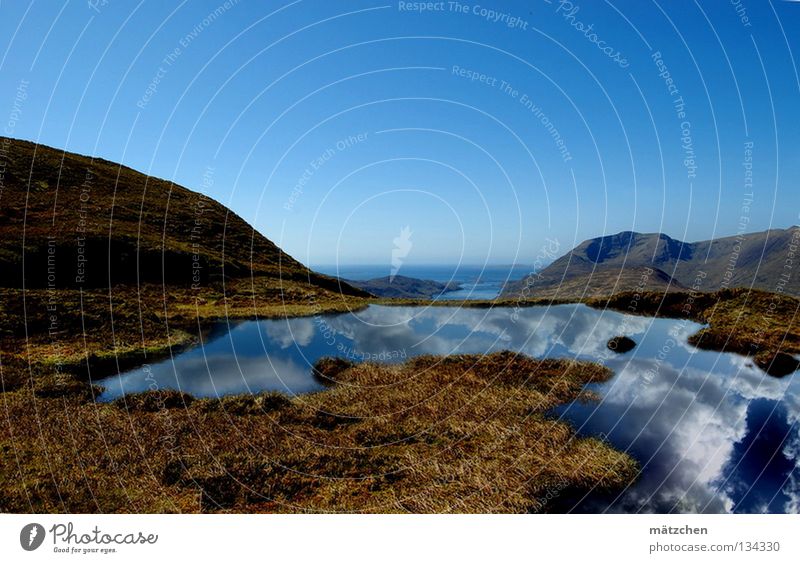 in luftiger höhe Reflexion & Spiegelung ruhig Unendlichkeit atmen frisch See Teich Luft Luftspiegelung Gras Meer Wolken Berge u. Gebirge schön Himmel Landschaft