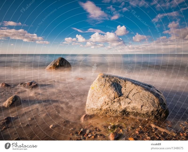 Ostseeküste Ferien & Urlaub & Reisen Strand Meer Natur Landschaft Wasser Wolken Felsen Küste Stein blau Romantik Idylle ruhig Tourismus Steinblock