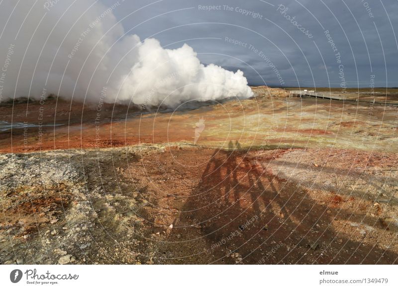 Himmel und Hölle Urelemente Erde Fumarole Geothermalgebiet Vulkangestein Island Gunnuhver Mondlandschaft Wasserdampf bedrohlich dreckig fantastisch gigantisch