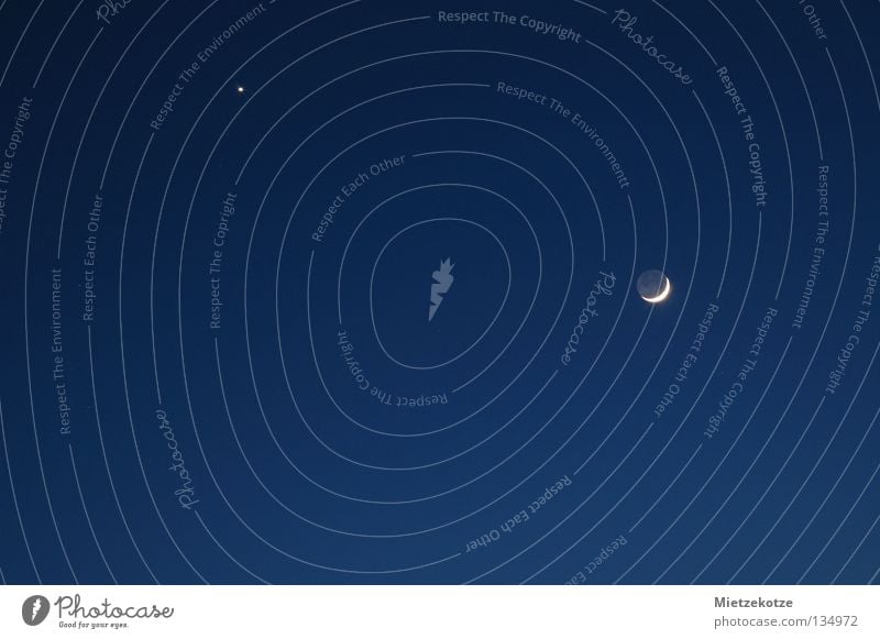 Papa und Kind Vollmond Halbmond Nacht dunkel Himmelskörper & Weltall Mond blau Sternenhimmel