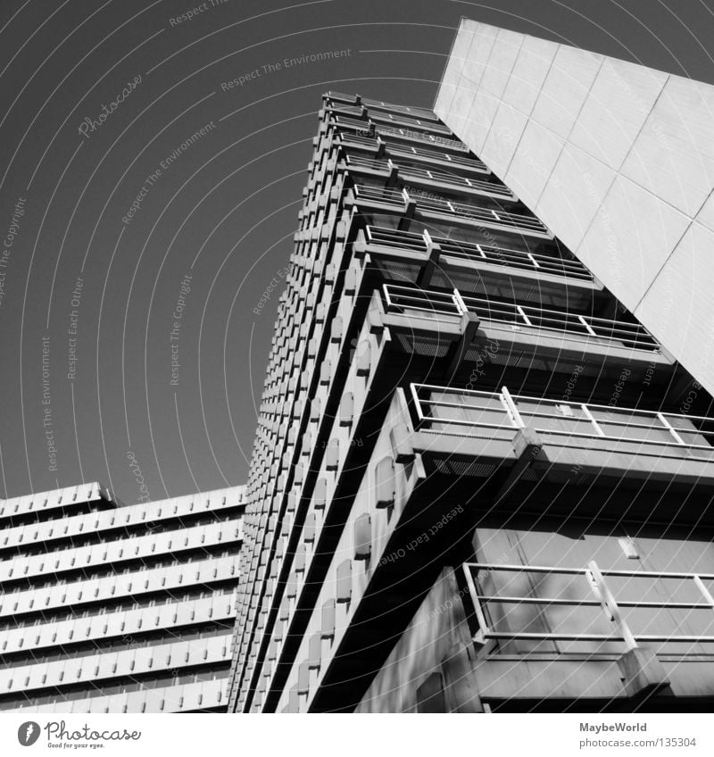 City Nord 5 Post Gebäude Fassade Fenster Hamburg City Nord building bw Schwarzweißfoto architecture Stadt windows