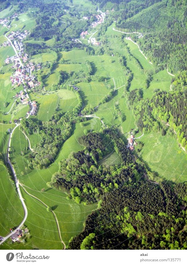 Schauinsland 3 Gleitschirm Landeplatz Collage betriebsbereit Gleitschirmfliegen Farbenspiel Starterlaubnis orange Kontrast Kontrollblick Freude flugsaison