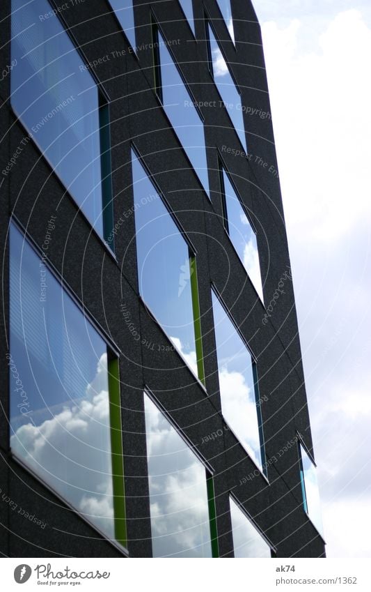 Blaue Fenster Wolken Architektur blau Himmel