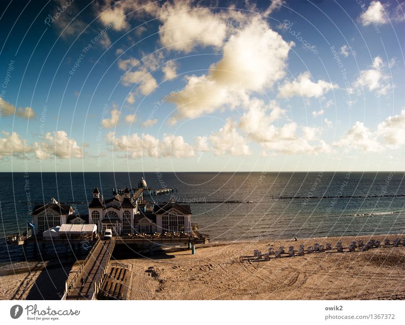 Wasserburg Umwelt Natur Landschaft Himmel Wolken Horizont Klima Wetter Schönes Wetter Strand Ostsee Seebrücke Sellin Mecklenburg-Vorpommern Bauwerk