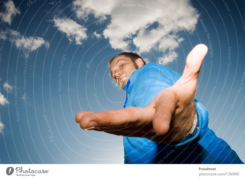 blaumann Hand Finger himmelblau Hände schütteln Wolken Gegenlicht Blick erleuchten Erkenntnis hell himmlisch schön maskulin Mann Jugendliche Geborgenheit