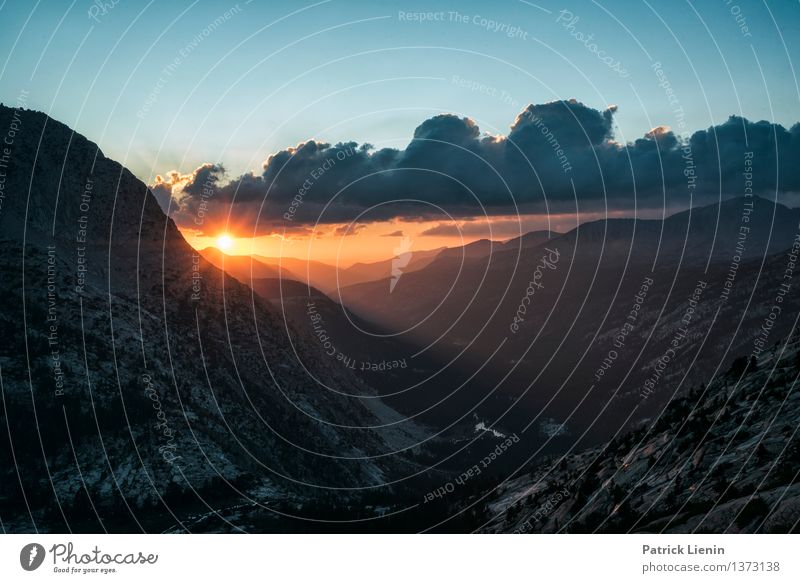 Schöne Aussicht Gesundheit Wohlgefühl Zufriedenheit Sinnesorgane Ferien & Urlaub & Reisen Ausflug Abenteuer Ferne Freiheit Berge u. Gebirge wandern Umwelt Natur