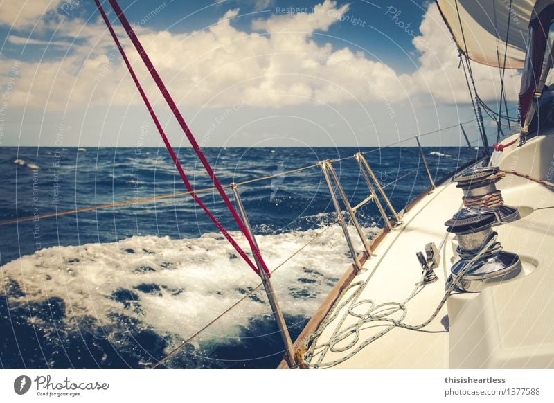 Klar zur Wende Ferien & Urlaub & Reisen Abenteuer Meer Wassersport Segeln Himmel Horizont Schönes Wetter Wind Schifffahrt Bootsfahrt Sportboot Jacht Segelboot