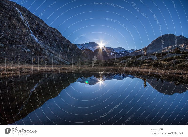 Epic glacier landscape sunset reflection over lake Freude Expedition Camping Sommerurlaub Natur Landschaft Wasser Himmel Sonnenaufgang Sonnenuntergang Herbst