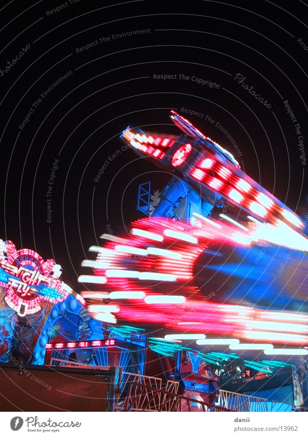 Karussellfahrt Nacht Freizeit & Hobby Jahrmarkt