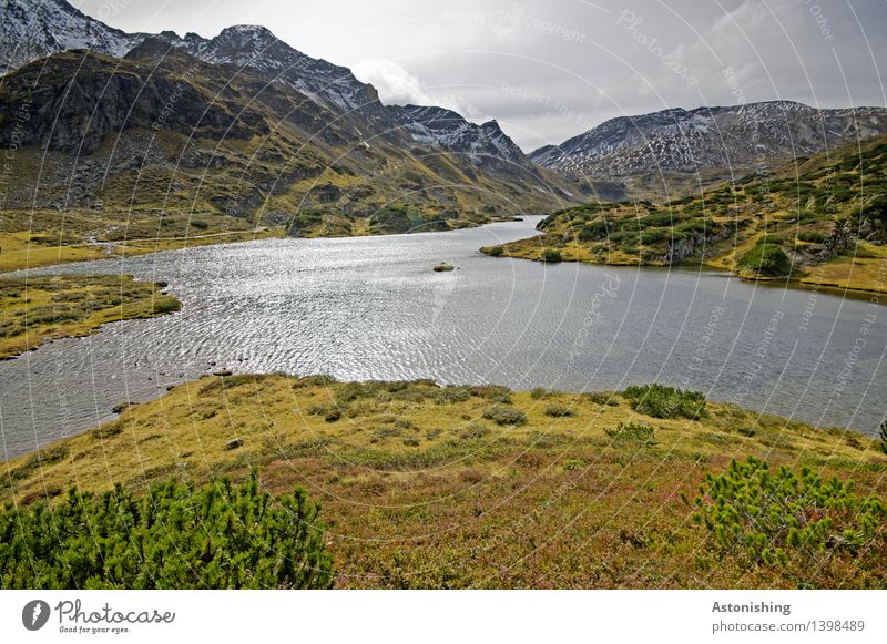 X Umwelt Natur Landschaft Pflanze Wasser Himmel Wolken Gewitterwolken Horizont Herbst Wetter Gras Sträucher Hügel Felsen Alpen Berge u. Gebirge Gipfel