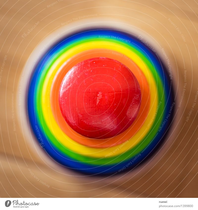 Turmspitze Freizeit & Hobby Spielen Häusliches Leben Kindergarten Kindheit Spielzeug Baustein Bauklotz Holz stehen mehrfarbig Bauernhof stapeln oben rund Kreis