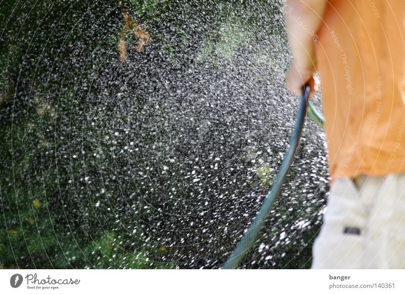 Sterne im Wasser Sommer nass Schlauch Regen T-Shirt Wassermassen Wassermusik