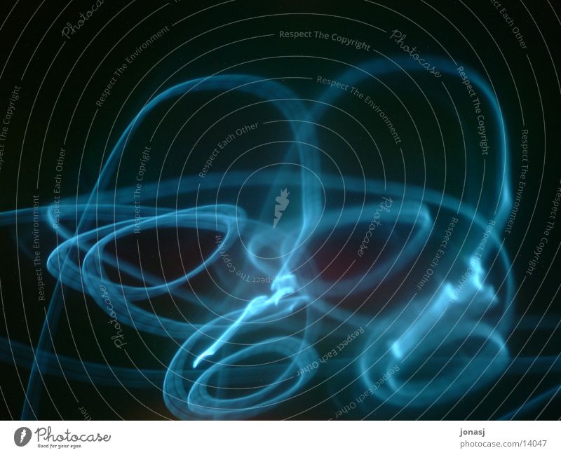 Lichtspiel dunkel durcheinander Langzeitbelichtung Unschärfe Lichterscheinung Lampe
