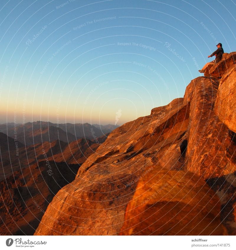 Das Licht genießen Sonnenaufgang Morgen Dämmerung Sinai-Berg Moses Bibel Götter Glaube Horizont Ferne Aussicht Mensch warten Spannung gespannt herzbewegend