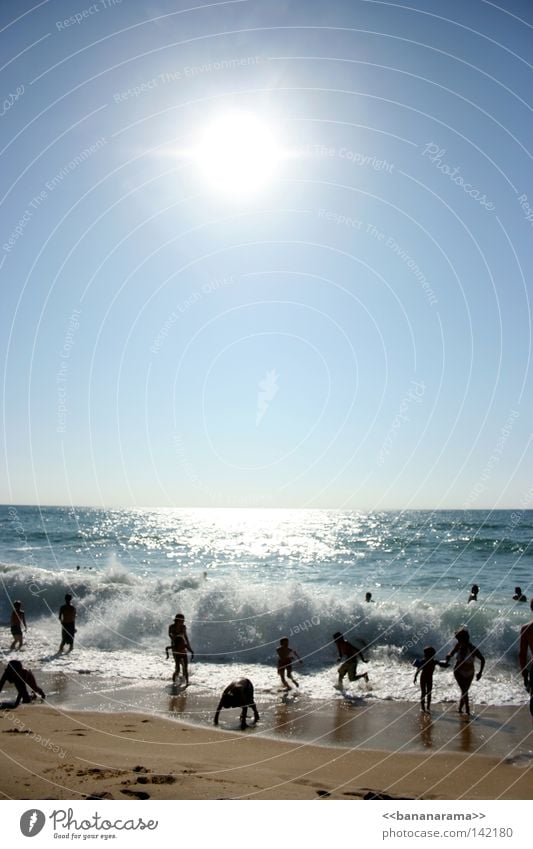 Vieux Boucau Sonne Strand Meer Wellen Wasser Sand Licht Kind Mensch Freude Sommerferien Ferien & Urlaub & Reisen nass Freundschaft Bodyboard Spielen laufen