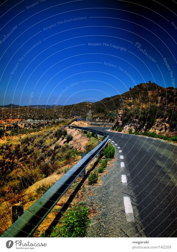 Landstraße nach Lorca Spanien Festland HDR Serpentinen Leitplanke Straße Berghang Am Rand Verkehr Verkehrswege Murcia Berge u. Gebirge