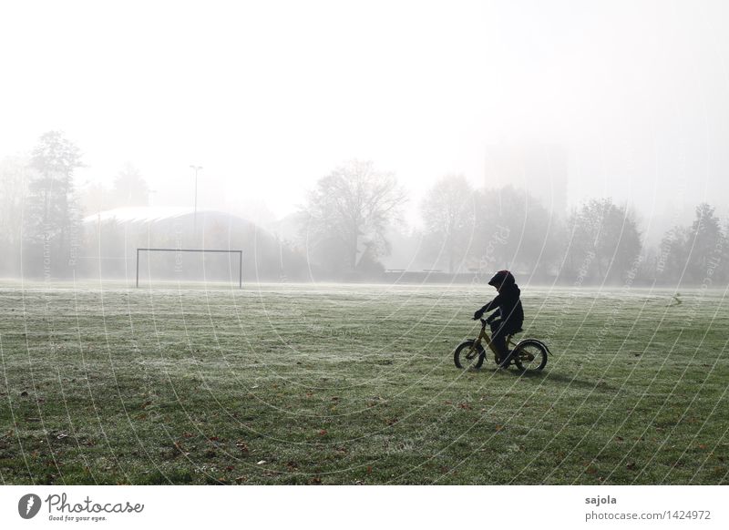 kleiner radler Freizeit & Hobby Spielen Sport Fitness Sport-Training Sportler Fahrradfahren Mensch maskulin Kind Junge 1 3-8 Jahre Kindheit Umwelt Natur