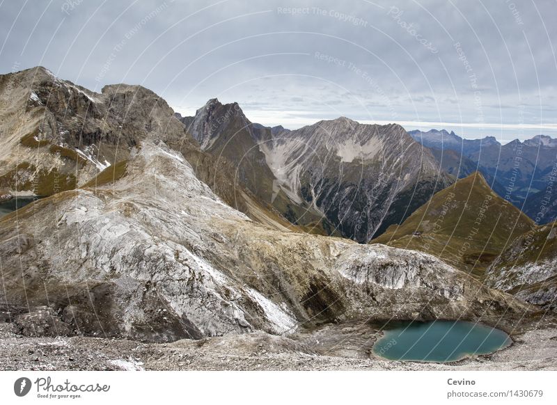 raue Schönheit Freude Ausflug Abenteuer Ferne Freiheit Sommerurlaub Fitness Sport-Training wandern Umwelt Natur Landschaft Himmel Wolken Alpen Berge u. Gebirge