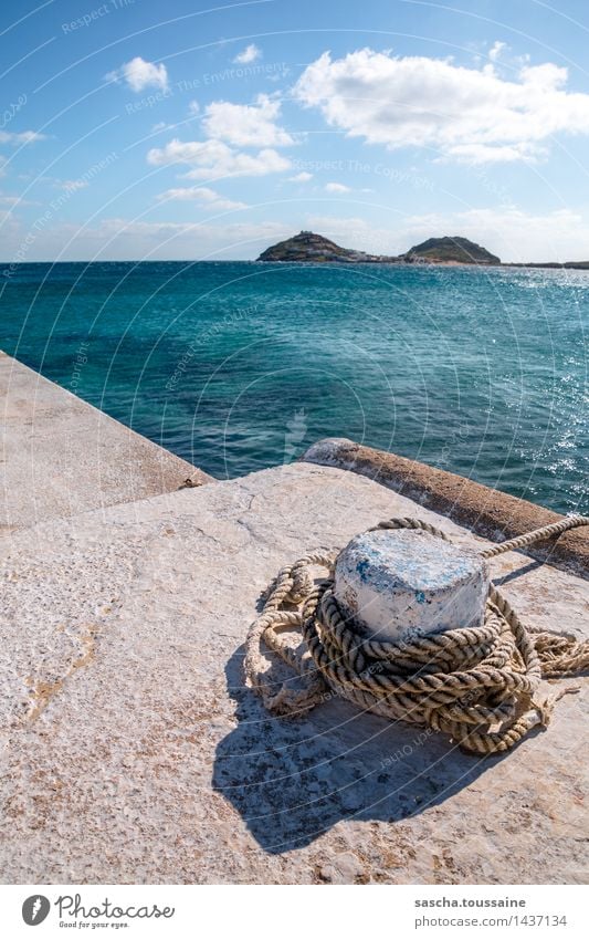 Insel mit zwei Bergen harmonisch Schwimmen & Baden Ferien & Urlaub & Reisen Wasser Himmel Horizont Schönes Wetter Seeufer Bucht Kalafati Griechenland Mykonos