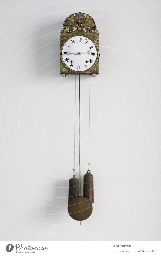 Die Zeit rast Design Wohnung Uhr Wanduhr Kunst Ausstellung Museum Kunstwerk Zeichen Ziffern & Zahlen Schnur Uhrenzeiger Römische Zahlen Stundenzeiger