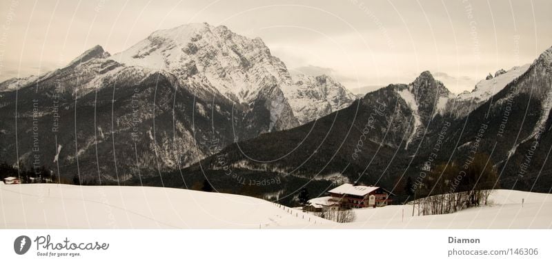 Über den Bergen Winter Wald Haus Panorama (Aussicht) Berge u. Gebirge Hütte groß Panorama (Bildformat)