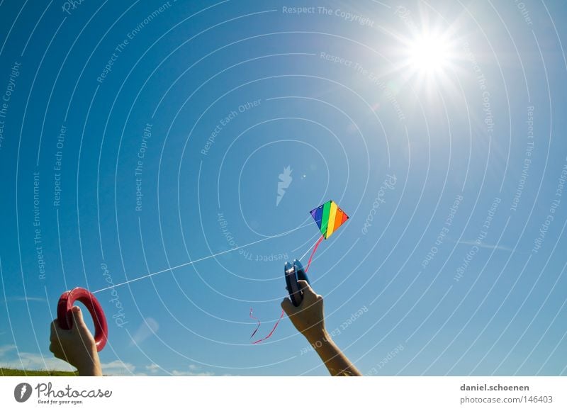 Herbst 8 Wind Lenkdrachen Kiting Farbe mehrfarbig Sommer Sonne fliegen Sonnenstrahlen Wetter Licht Himmel blau gelb grün orange rot violett schön