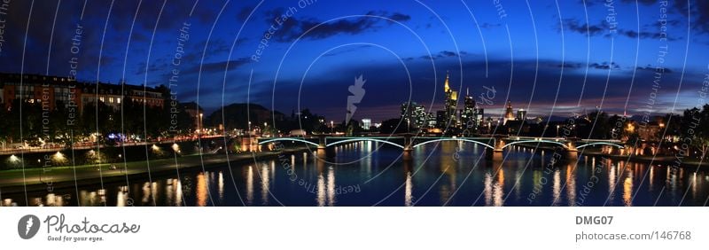 Panorama Skyline Frankfurt Lifestyle Sommer Winter Kapitalwirtschaft Geldinstitut Wasser Himmel Herbst Fluss Stadt Bankgebäude Flughafen Brücke Turm groß