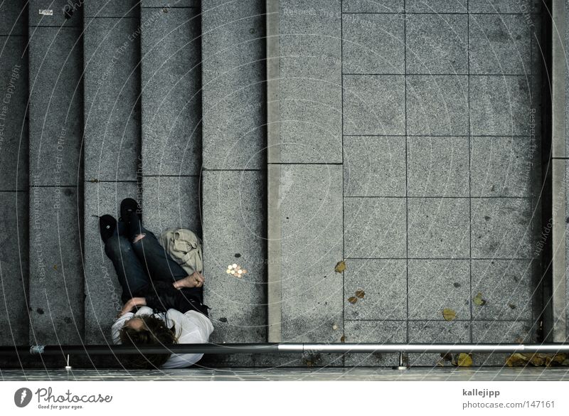 randgruppe Spende Mann Mensch Obdachlose Leben dramatisch Dramatik Schulden Gesellschaft (Soziologie) Seele egoistisch Ego Treppe U-Bahn betteln Bettler