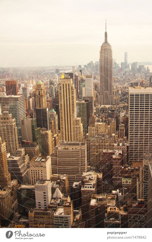 NY Reichtum Tourismus Sightseeing Häusliches Leben Wohnung Haus Büro Wirtschaft Stadt Stadtzentrum Skyline Hochhaus Bankgebäude Bauwerk Gebäude Architektur Dach