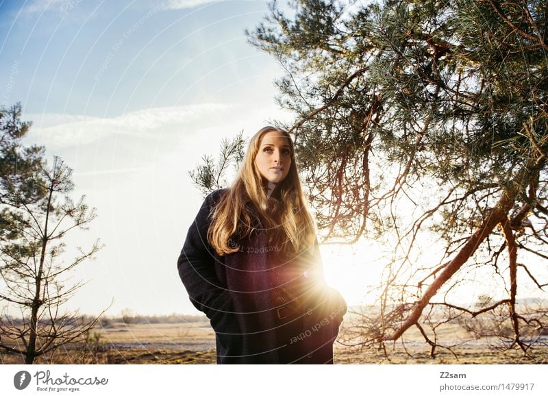 Sonnenkind Lifestyle elegant Stil feminin Junge Frau Jugendliche 18-30 Jahre Erwachsene Natur Landschaft Sonnenaufgang Sonnenuntergang Herbst Schönes Wetter