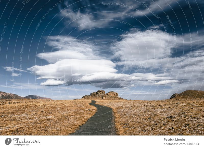 One Way Street Ferien & Urlaub & Reisen Abenteuer Berge u. Gebirge Umwelt Natur Landschaft Urelemente Luft Himmel Wolken Herbst Klima Klimawandel Wetter Park