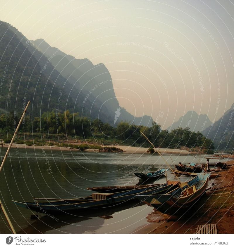 idylle am mekong Leben harmonisch Ferien & Urlaub & Reisen Ferne Berge u. Gebirge Güterverkehr & Logistik Landschaft Wasser Himmel Baum Bach Fluss Dorf