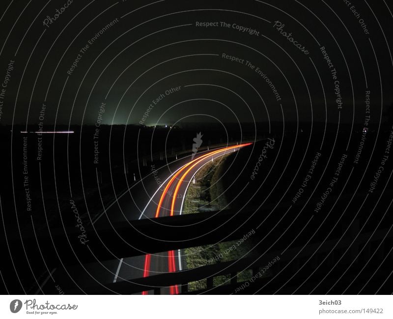 auf den Spuren der Nacht KFZ Wege & Pfade Geschwindigkeit Langzeitbelichtung Brücke dunkel Kurve