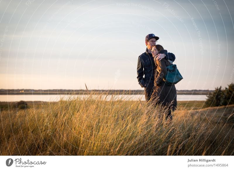 Genießen auf der Düne Ferien & Urlaub & Reisen Ferne Strand Meer Mensch maskulin feminin Junge Frau Jugendliche Junger Mann 2 18-30 Jahre Erwachsene Natur Sand