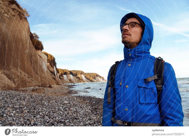 Küstenwanderer Ferien & Urlaub & Reisen Ausflug Abenteuer wandern Mensch Junger Mann Jugendliche Leben 18-30 Jahre Erwachsene Natur Landschaft Strand Ostsee