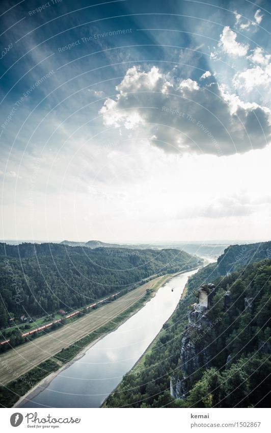 Silbernes Band II Abenteuer Ferne Freiheit Umwelt Natur Landschaft Himmel Wolken Sonnenlicht Sommer Schönes Wetter Wärme Wald Hügel Felsen Berge u. Gebirge