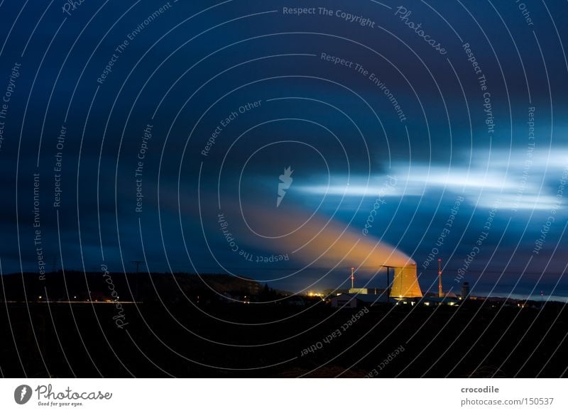 Dreckschleuder Kernkraftwerk Atommüll Radioaktivität gefährlich resignieren durchdrehen ausschalten Umweltverschmutzung Beleuchtung Dämmerung Ohu Strahlung