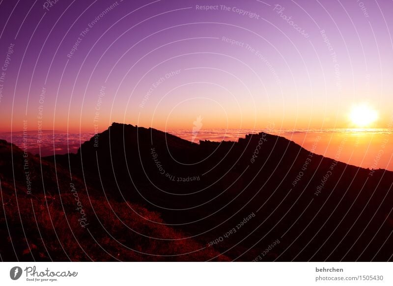 wenn die sonne hinter... Ferien & Urlaub & Reisen Tourismus Ausflug Abenteuer Ferne Freiheit Landschaft Himmel Wolken Horizont Berge u. Gebirge