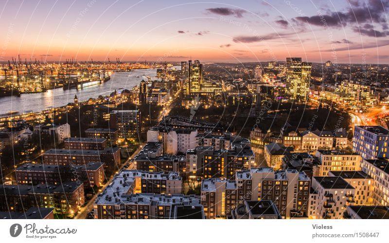 Hamburg von oben Vogelperspektive Reflexion & Spiegelung Schatten Elbe Farbfoto Abend Dämmerung Licht Langzeitbelichtung Stimmung maritim Sehenswürdigkeit