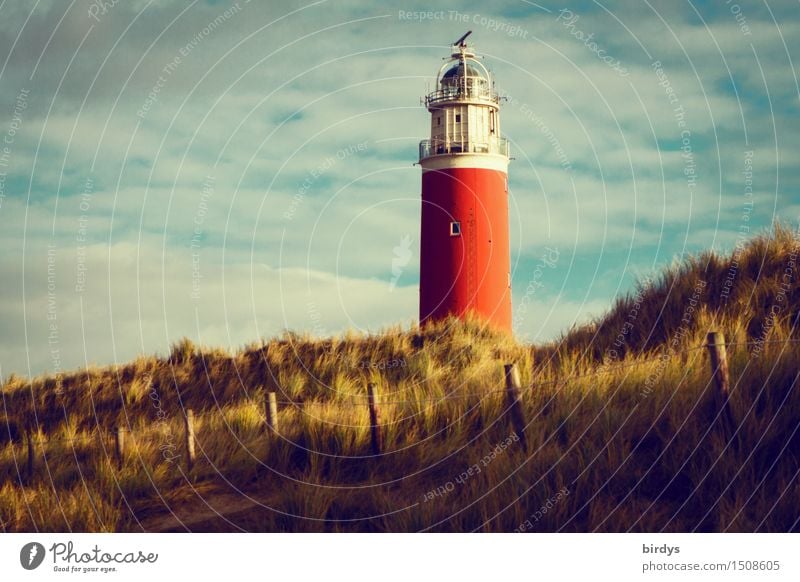 Leuchtturm auf Texel Ferien & Urlaub & Reisen Himmel Wolken Küste Nordsee Insel Stranddüne Dünengras Turm Sehenswürdigkeit Wahrzeichen ästhetisch historisch