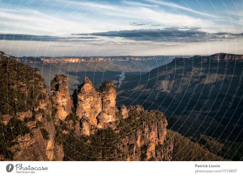 Three Sisters schön Erholung Ferien & Urlaub & Reisen Abenteuer Sommer Berge u. Gebirge Natur Landschaft Himmel Wolken Klimawandel Wetter Baum Park Wald Felsen