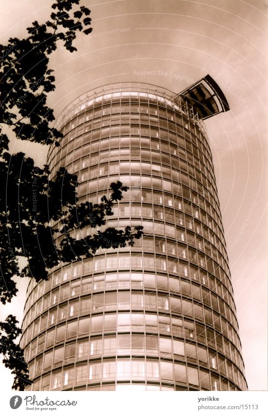 hochhaus Hochhaus Baum Architektur düseldorf ?