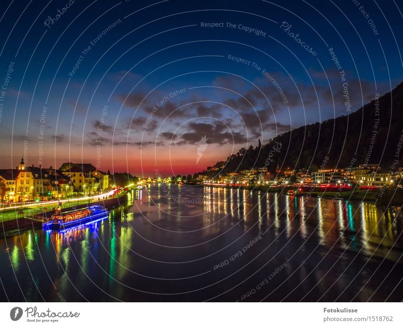 Der Neckar in Heidelberg zur blauen Stunde Lifestyle Stil Ferien & Urlaub & Reisen Tourismus Ausflug Sightseeing Städtereise Nachtleben Kunst Kultur Stadt