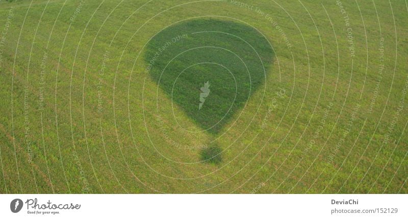 Ballonfahren nicht -fliegen Schatten Wiese Ballone Freiheit grün Luft Ballonfahrt