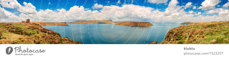 Chullpas von Sillustani und ein See, Peru Ferien & Urlaub & Reisen Insel Berge u. Gebirge Natur Landschaft Hügel Felsen Ruine Stein alt historisch blau